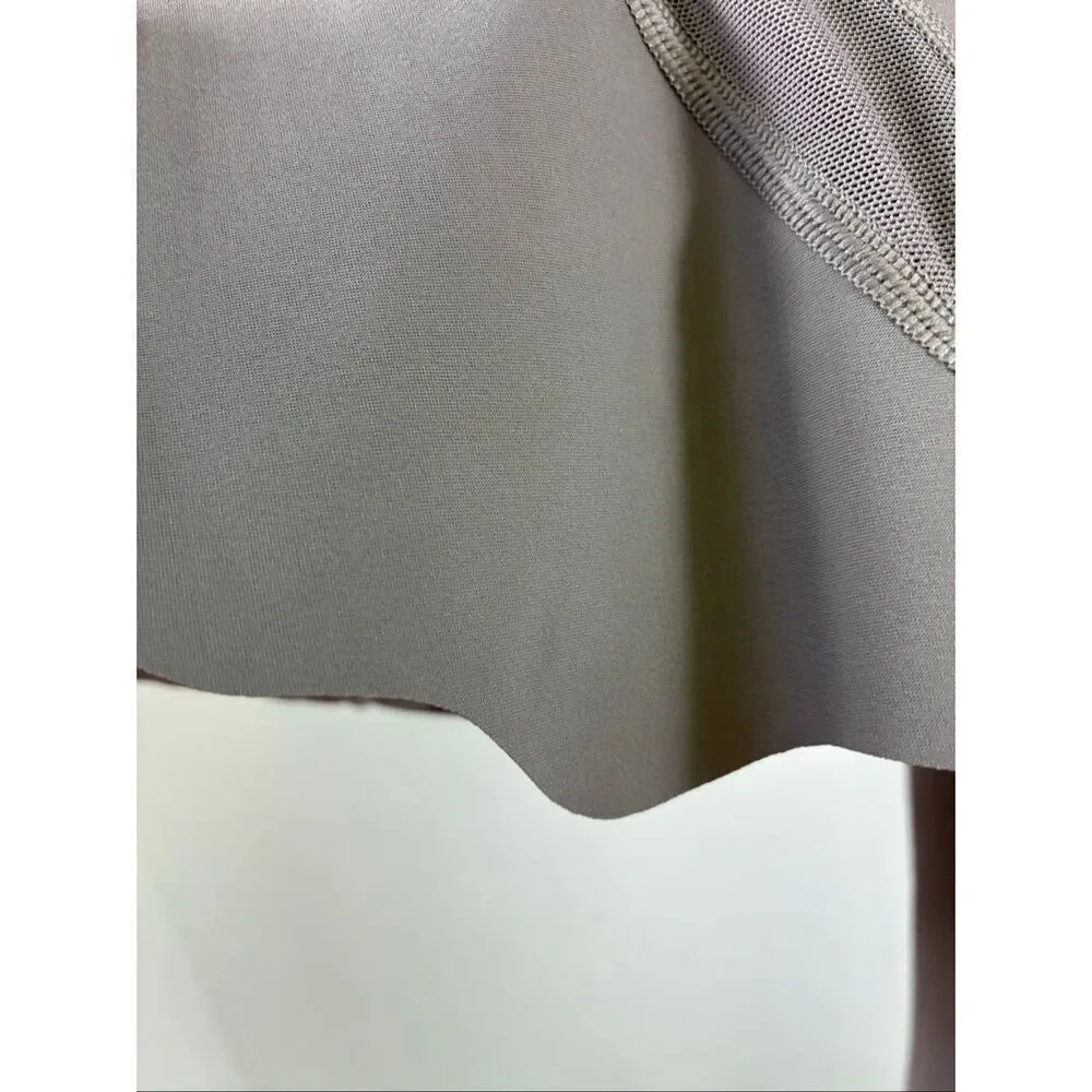 Lululemon High Rise Reversible Waist Scalloped Edge Leggings in Mauve Size 10